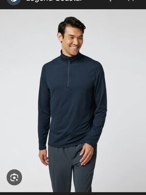 Vuori Men's Long-Sleeve Quarter-Zip in Navy